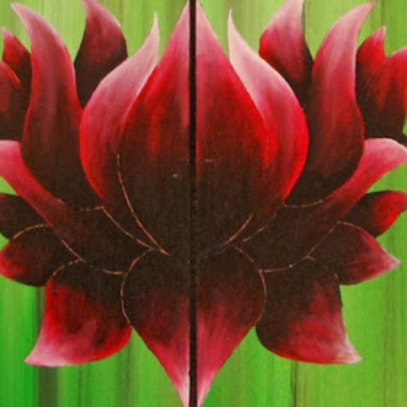 🌸 Meet your Posher🌸 Trang - Picture 2 of 2